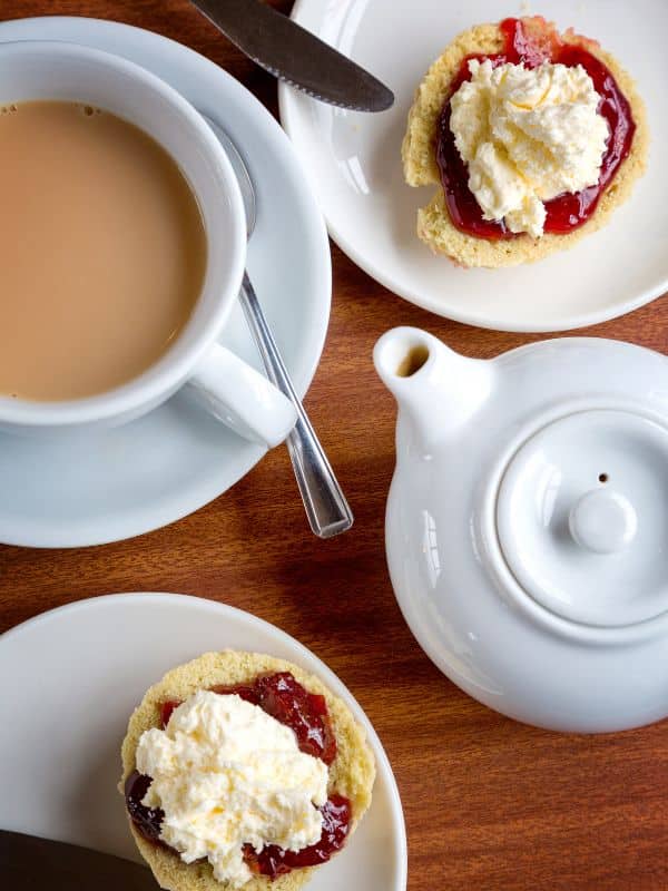 what to serve with royal milk tea